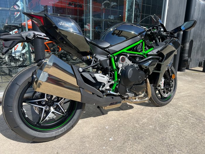2025 Kawasaki NINJA H2 GREEN