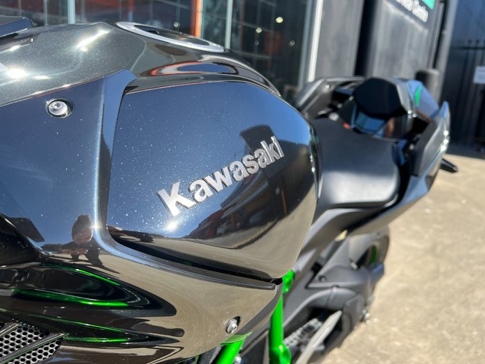2025 Kawasaki NINJA H2 GREEN