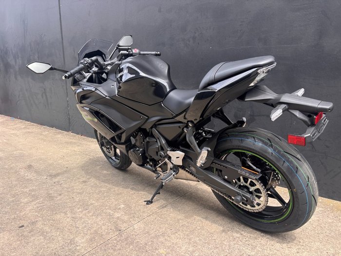 2025 Kawasaki NINJA 650