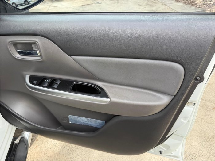 2016 MITSUBISHI TRITON EXCEED (4x4)