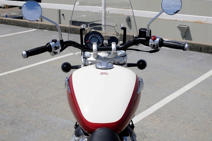 2025 Royal Enfield Super Meteor 650