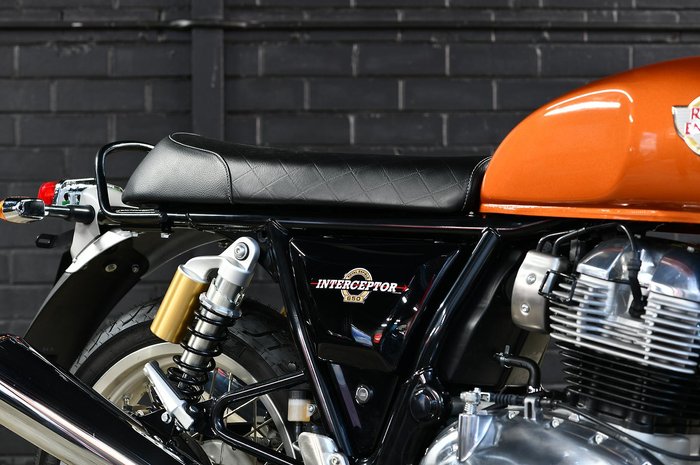 2024 Royal Enfield Interceptor 650 Classic