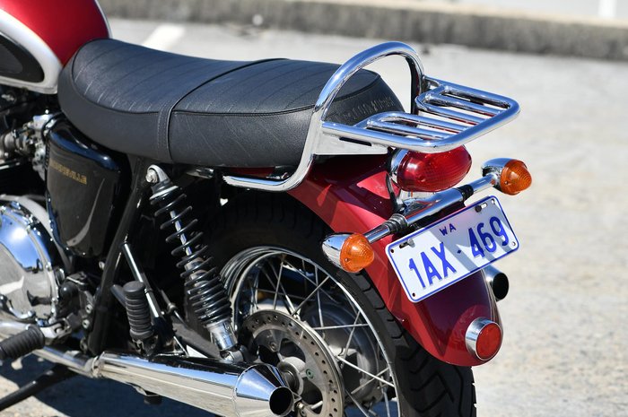 2001 Triumph Bonneville 790