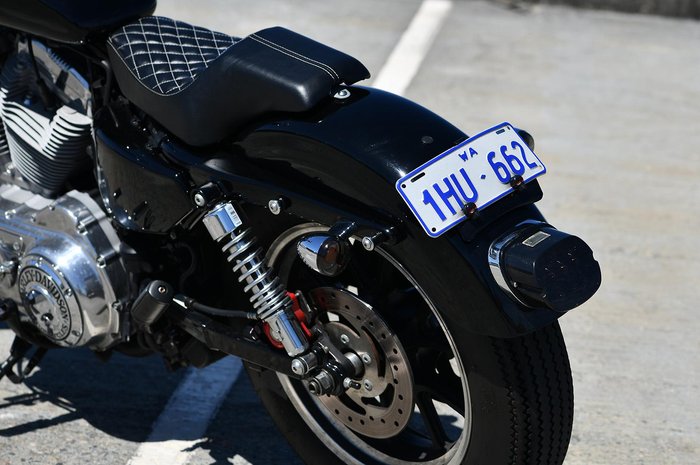 2010 Harley-Davidson Sportster 883 Low (XL883L)