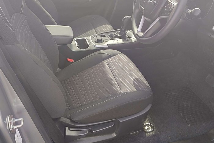 2024 Isuzu MU-X LS-M