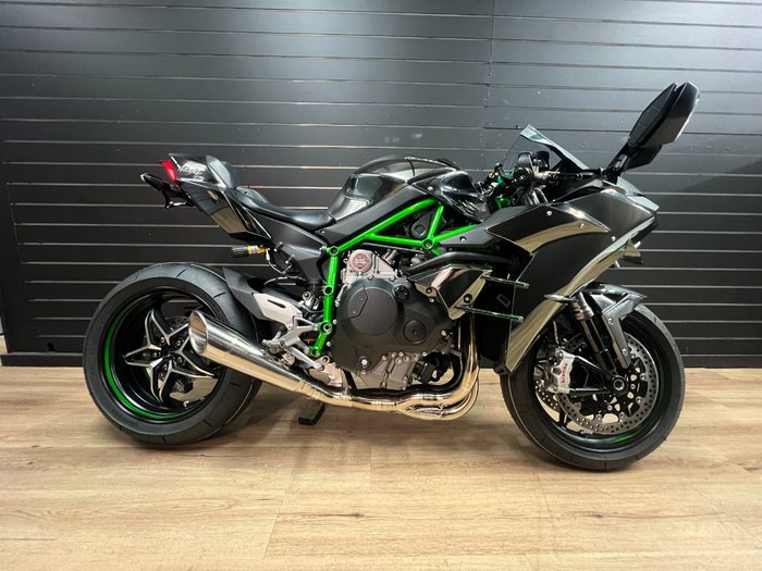 2025 Kawasaki NINJA H2 Grey