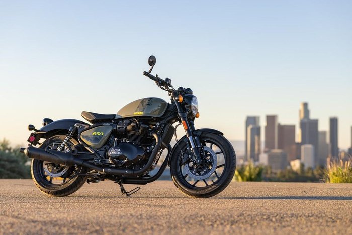 2024 Royal Enfield Shotgun 650