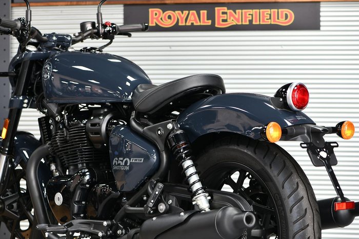 2025 Royal Enfield Shotgun 650