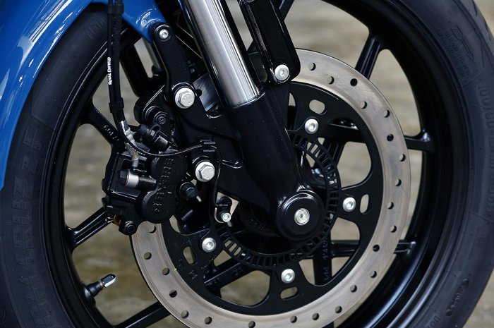 2025 Royal Enfield Shotgun 650