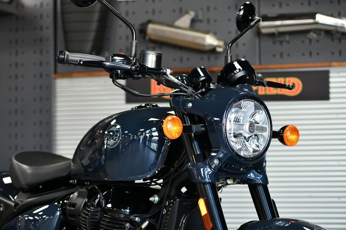 2025 Royal Enfield Shotgun 650