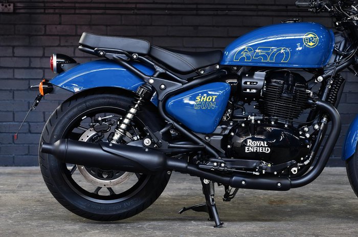 2025 Royal Enfield Shotgun 650