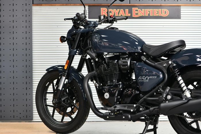 2025 Royal Enfield Shotgun 650