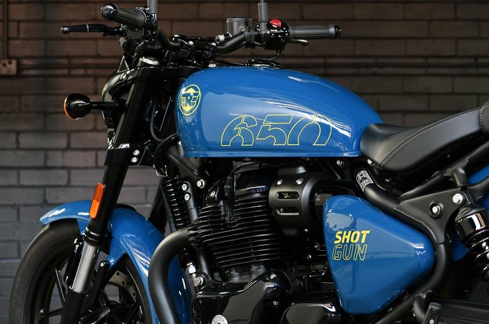 2025 Royal Enfield Shotgun 650