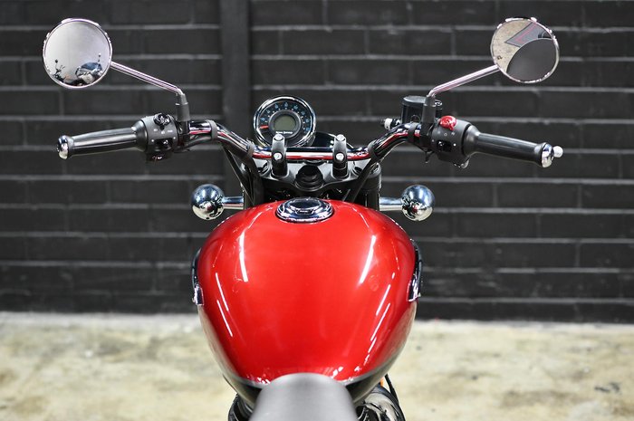 2025 Royal Enfield Meteor 350 Supernova