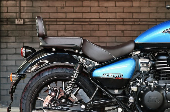 2025 Royal Enfield Meteor 350 Supernova