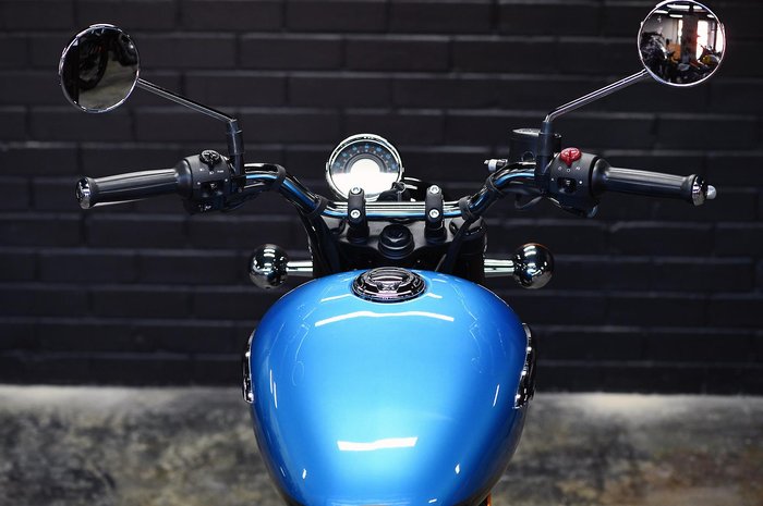 2025 Royal Enfield Meteor 350 Supernova