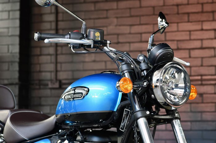 2025 Royal Enfield Meteor 350 Supernova