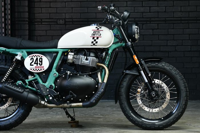 2025 Royal Enfield Bear 650