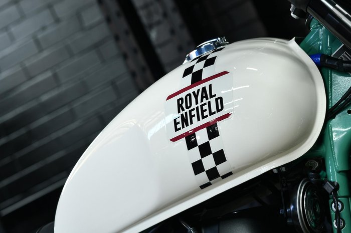 2025 Royal Enfield Bear 650