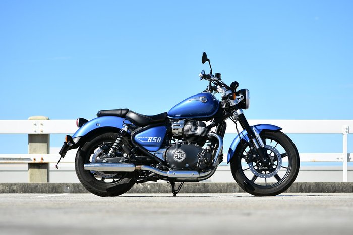 2023 Royal Enfield Super Meteor 650