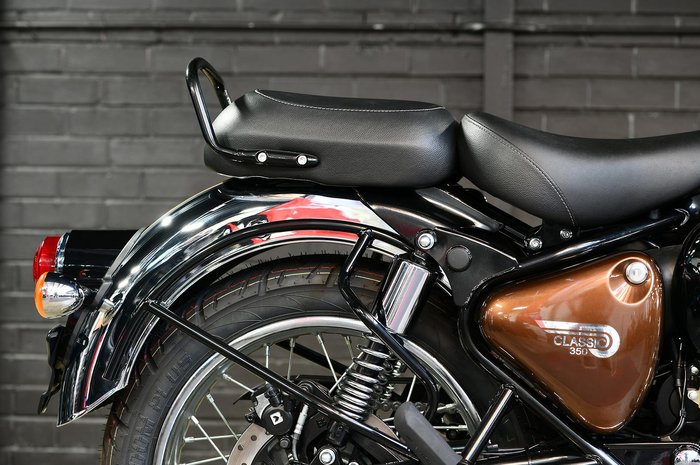 2025 Royal Enfield Classic 350 Chrome