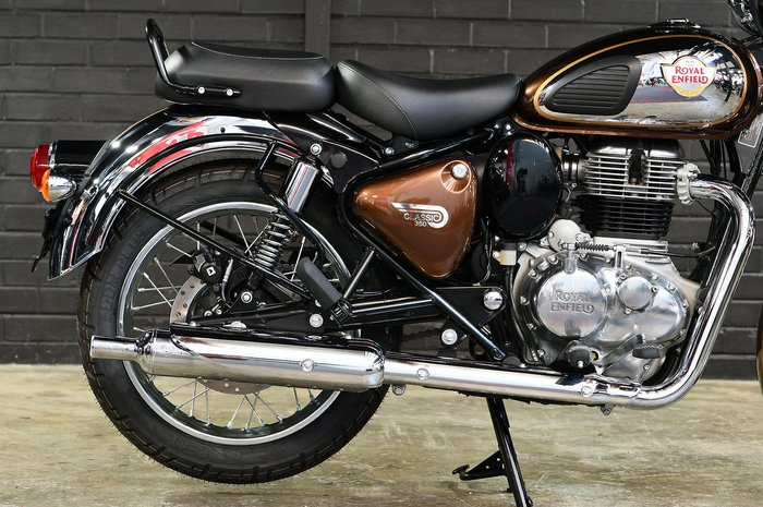 2025 Royal Enfield Classic 350 Chrome