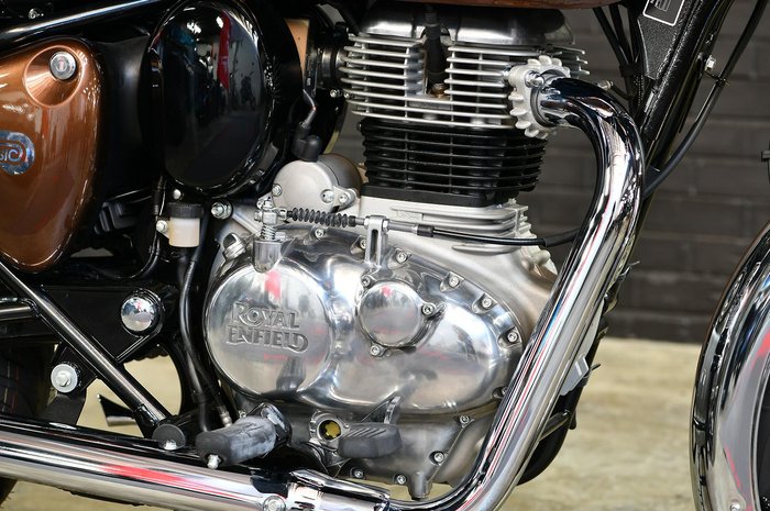 2025 Royal Enfield Classic 350 Chrome