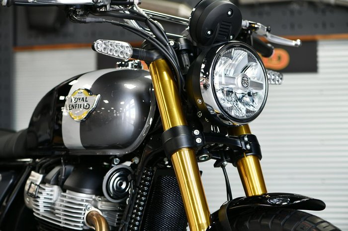 2025 Royal Enfield Bear 650