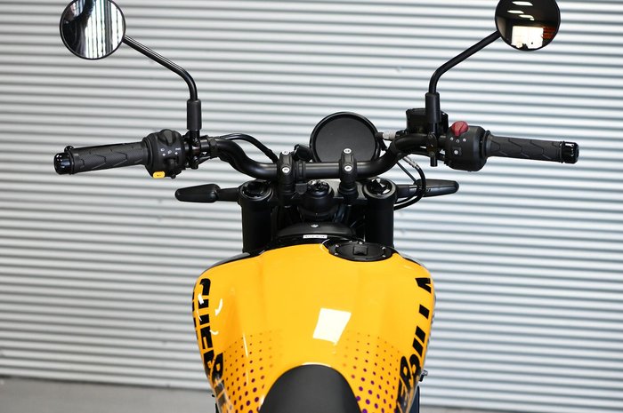 2025 Royal Enfield Guerrilla 450