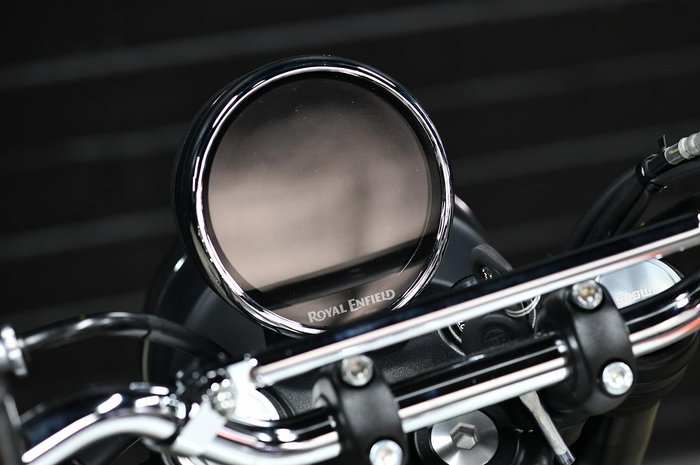 2025 Royal Enfield Bear 650