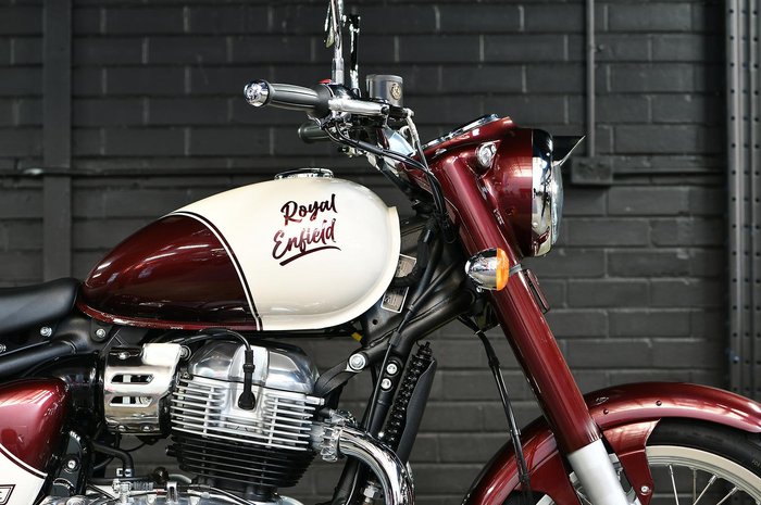 2025 Royal Enfield Classic 650