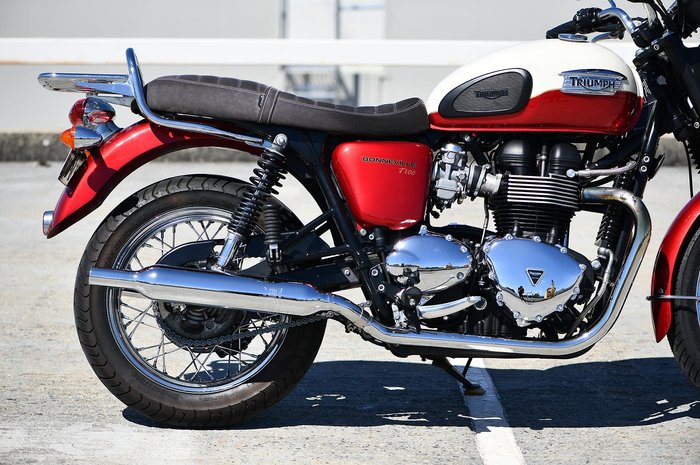 2012 Triumph Bonneville T100 (865cc)