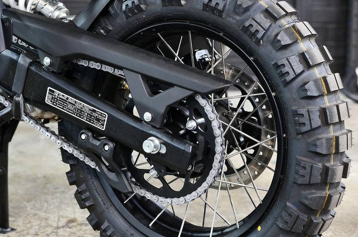 2026 Royal Enfield Himalayan 450 Mana Black Edition