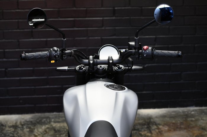 2025 Royal Enfield Guerrilla 450