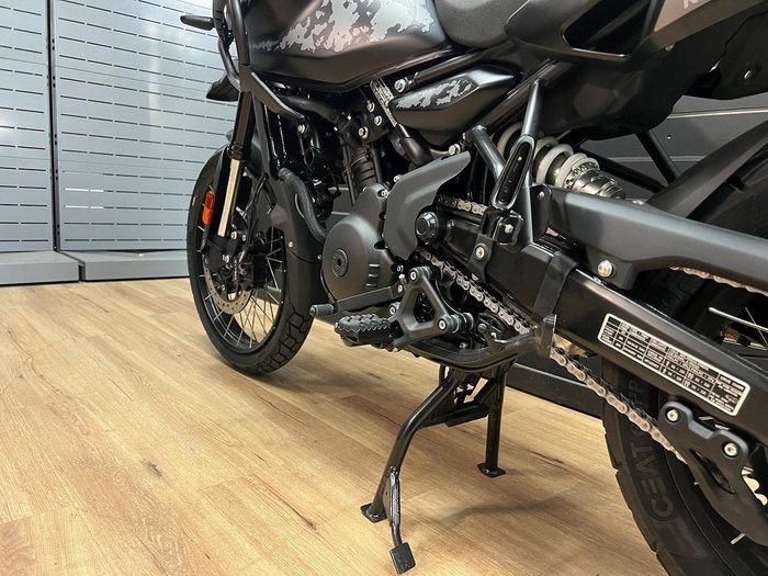 2026 Royal Enfield 2026 Royal Enfield 450CC HIMALAYAN 450 Road Black