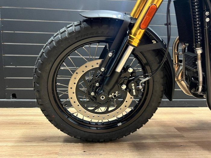 2026 Royal Enfield BEAR 650 Black