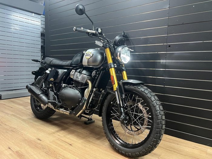 2026 Royal Enfield BEAR 650 Black