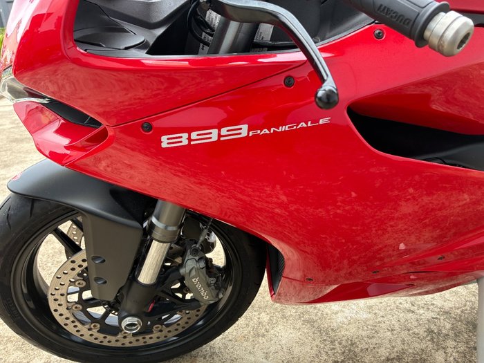 2015 DUCATI 899 PANIGALE Red