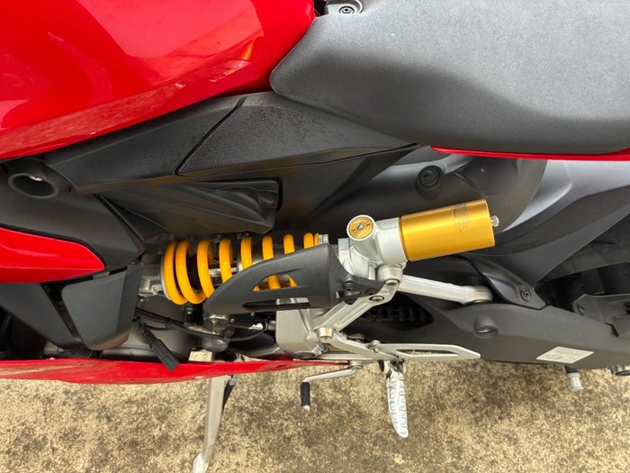 2015 DUCATI 899 PANIGALE Red