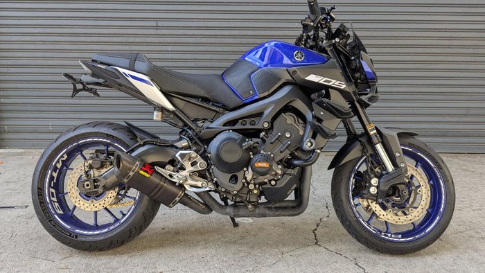 2017 Yamaha MT-09 Blue