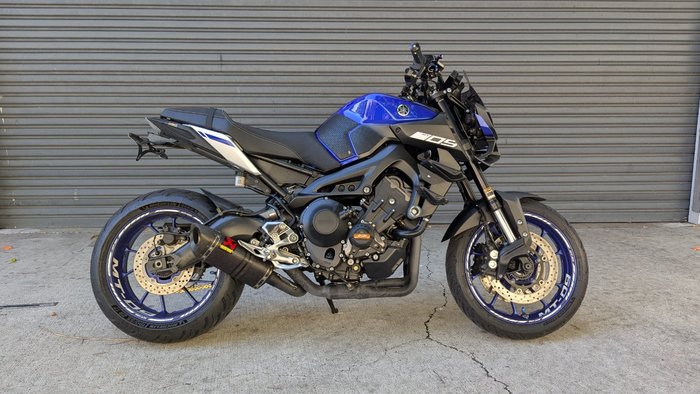 2017 Yamaha MT-09 Blue