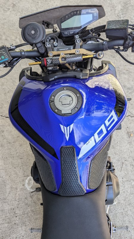 2017 Yamaha MT-09 Blue