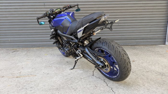 2017 Yamaha MT-09 Blue