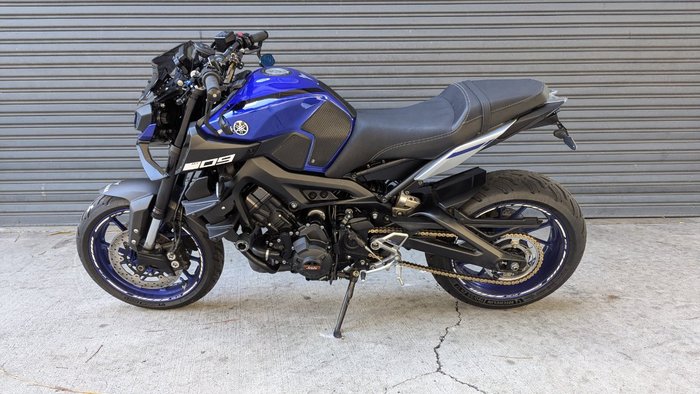 2017 Yamaha MT-09 Blue