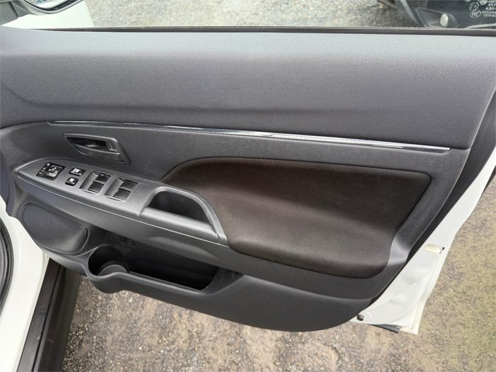 2023 MITSUBISHI ASX ES (2WD)