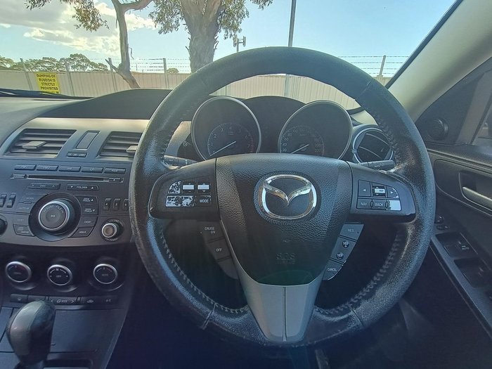 2011 Mazda 3 Maxx Sport