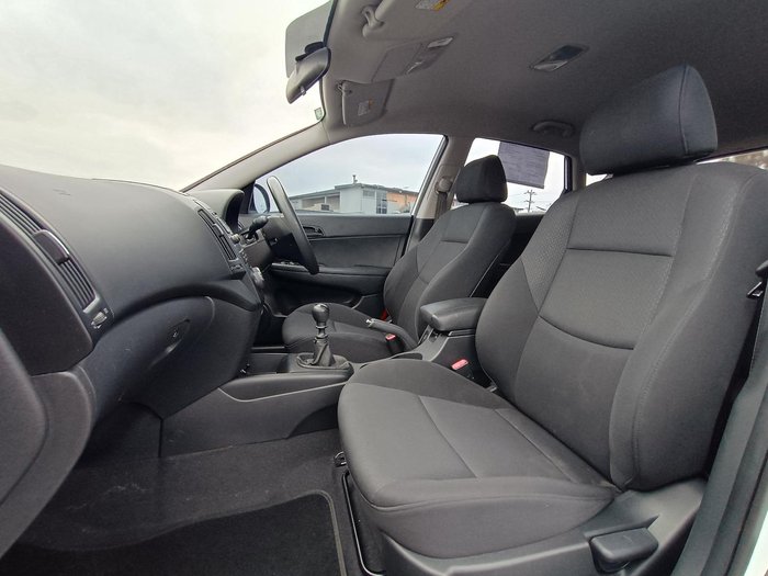 2009 Hyundai i30 SX FD MY09 Crystal White