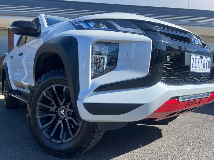 2023 Mitsubishi Triton Xtreme MR MY23 4X4 Dual Range White Diamond with Black Roof