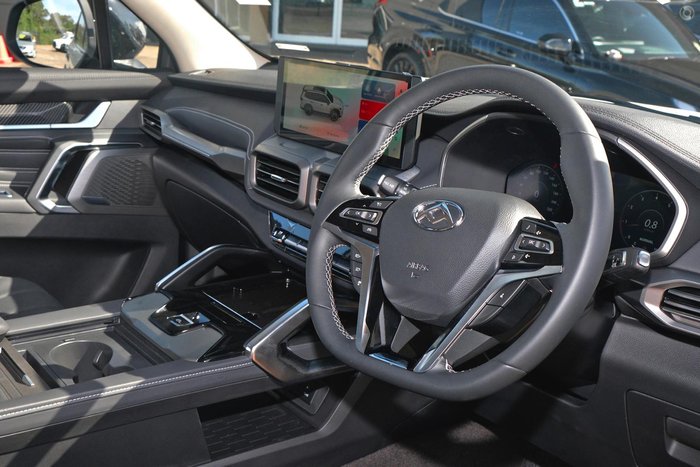 2025 LDV D90 Mode SV9A MY25 Natural White