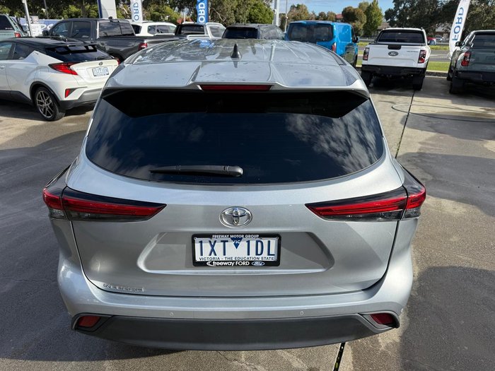 2022 Toyota Kluger GX